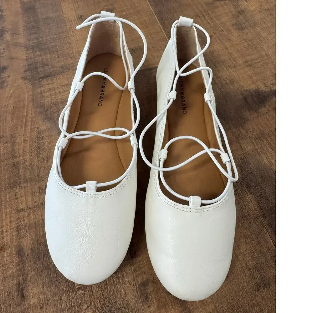 Lucky Brand EVIEE Girls Dress Ballet Shoes, size Girls/Youth 5; White; NEW!